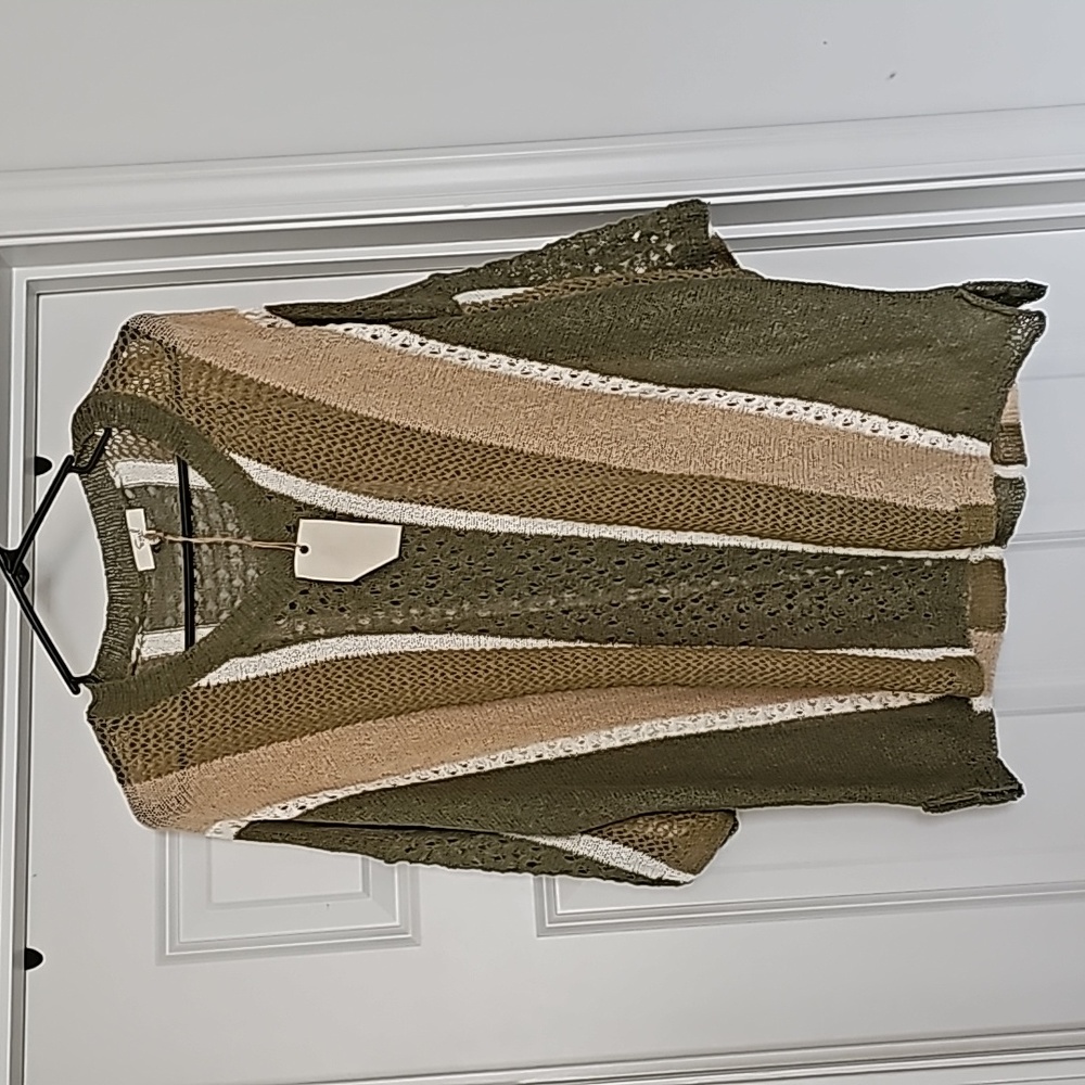 Knit Erath tone sweater NWT